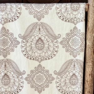 Mantel Bulgaro - 1.50 X 2.50m